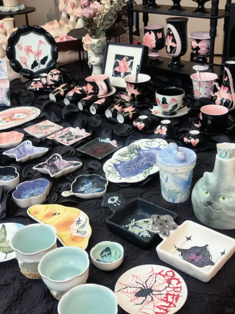 Jiangxi Itinerary
Jiangxi culture tour
Jingdezhen pottery guide
