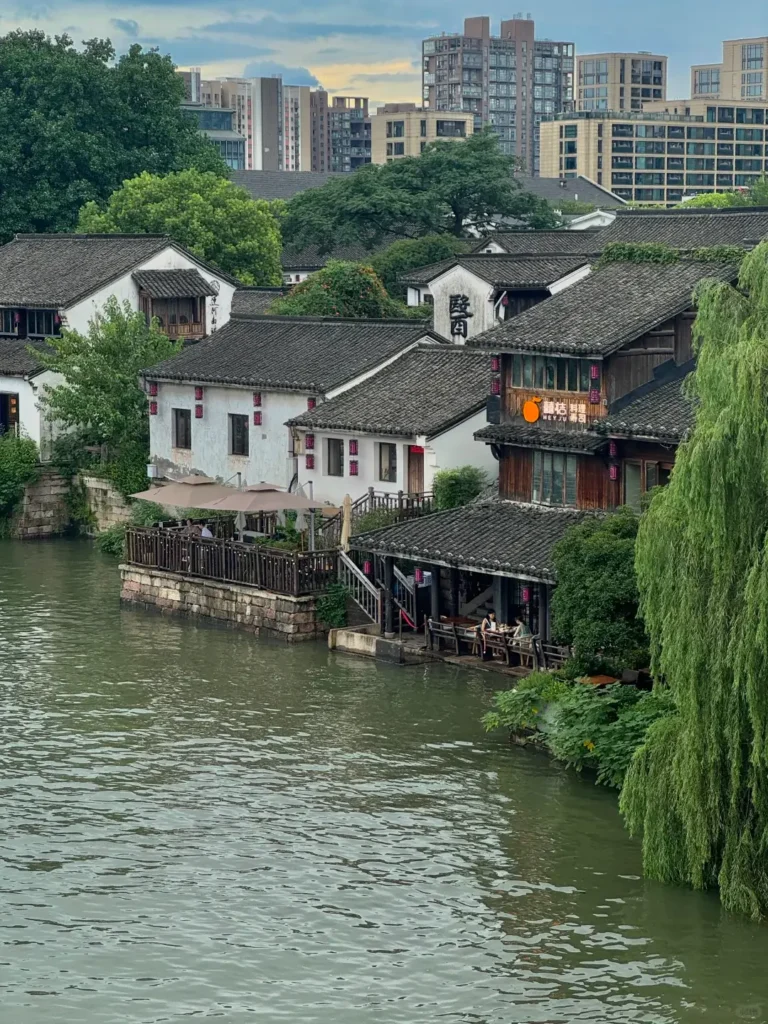 Hangzhou travel guide
Things to do in Hangzhou
Hangzhou 7-day itinerary
Hangzhou culture
the Beijing-Hangzhou Grand Canal