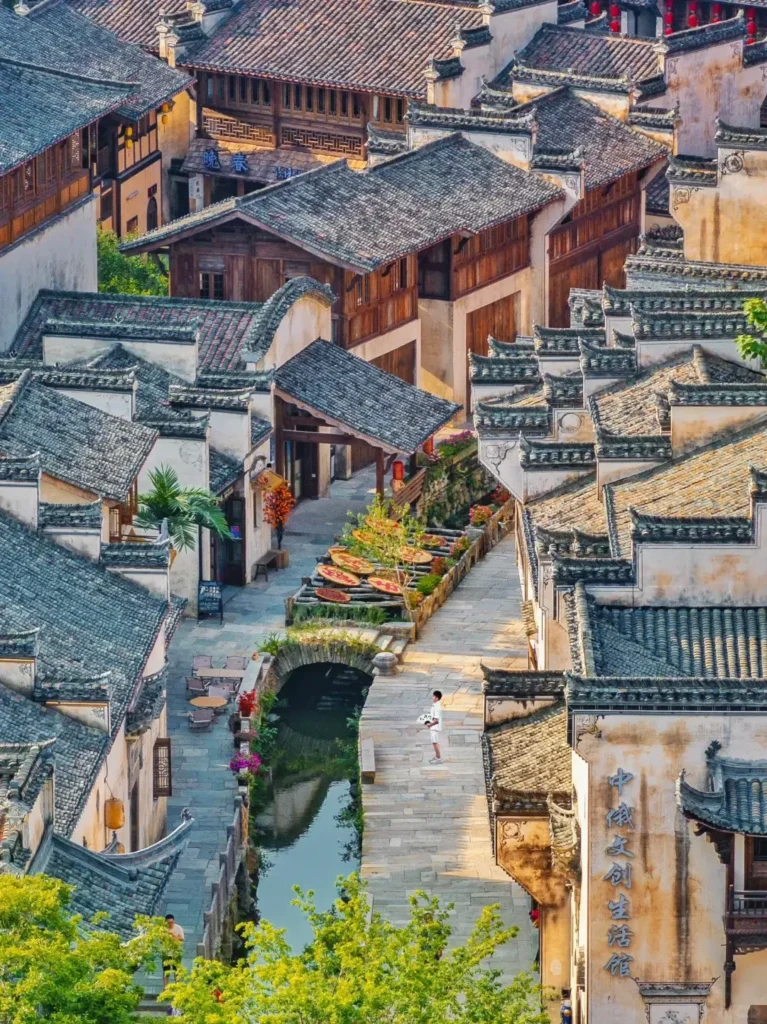 Jiangxi Itinerary
Jiangxi culture tour
Wuyuan ancient villages