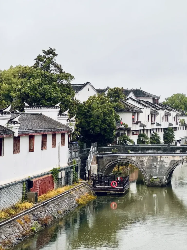 Langfang travel guide
Things to do in Langfang
Langfang attractions
Langfang itinerary
Only Dazuilou
Dream of the Red Chamber