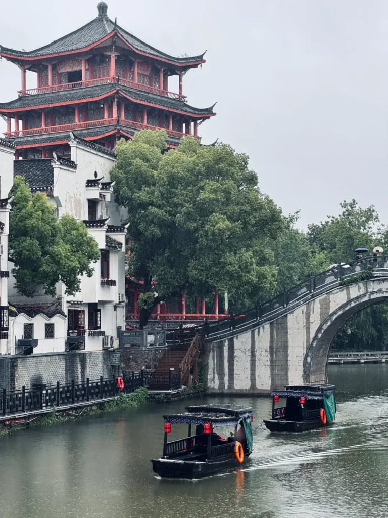 Langfang travel guide
Things to do in Langfang
Langfang attractions
Langfang itinerary
Only Dazuilou
Dream of the Red Chamber