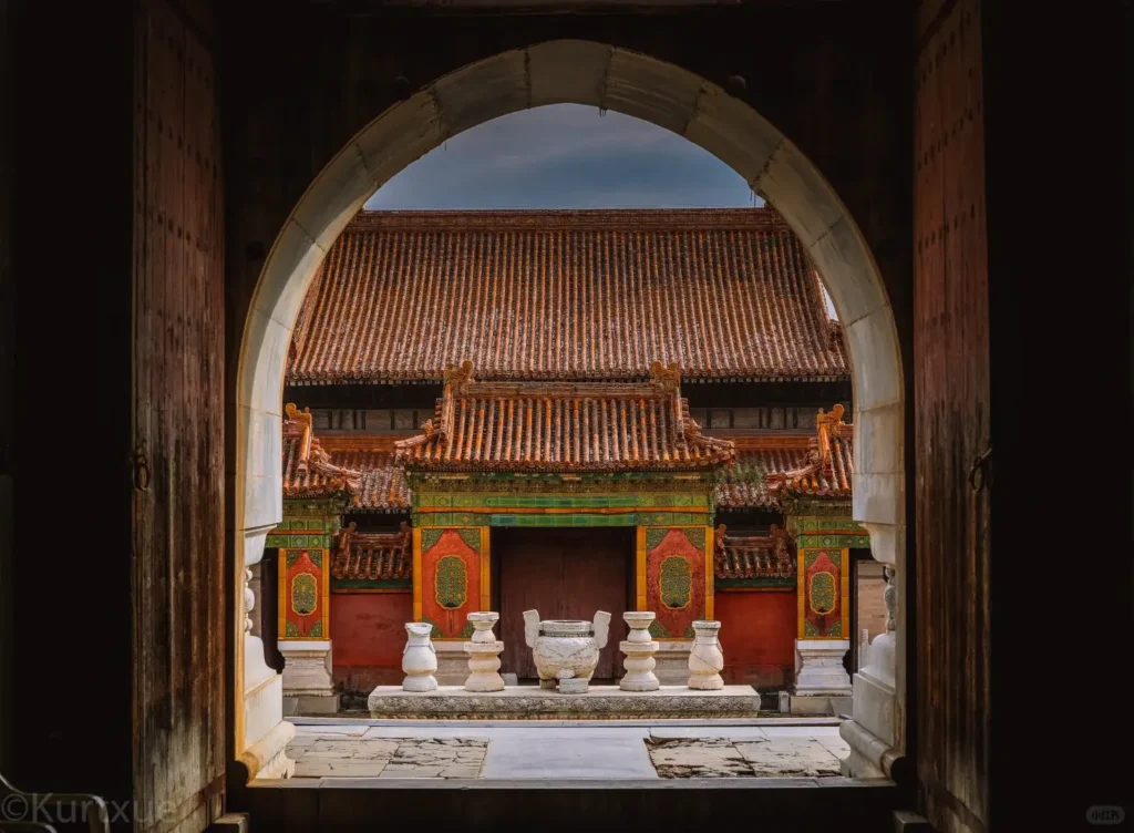 Visiting the Eastern Qing Tombs is one of the top things to do in Tangshan.
Tangshan travel guide
Things to do in Tangshan
Tangshan attractions
Tangshan itinerary
Eastern Qing Tombs
Luanzhou Ancient City