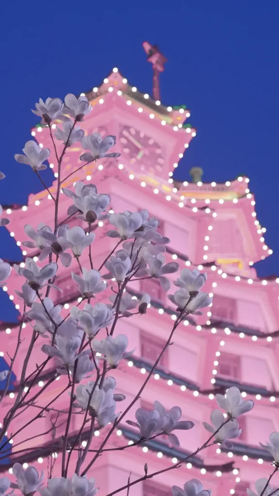 Henan itinerary
Henan travel guide
China travel
Zhengzhou
Erqi Memorial Tower area