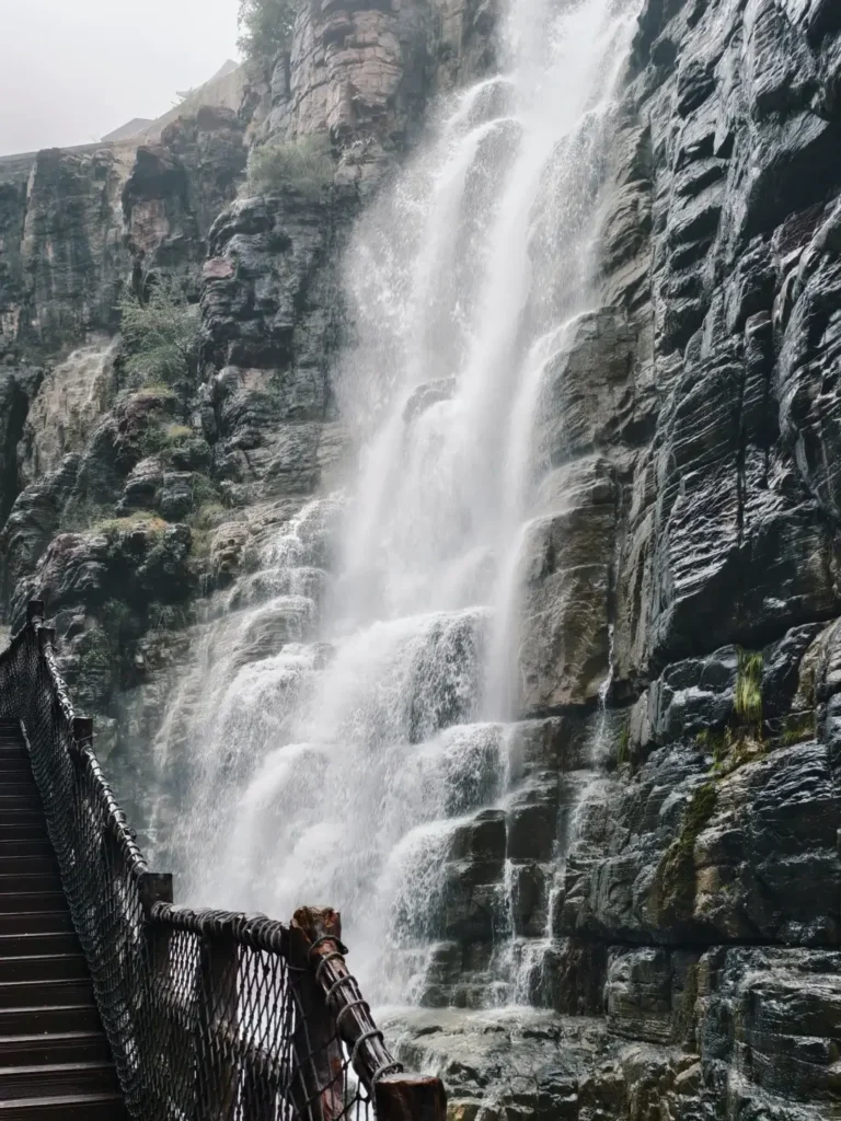 Henan itinerary
Henan travel guide
China travel
High Peaks
Cornel Peak