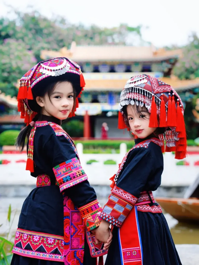 Guilin travel guide
Guilin itinerary
Yangshuo
Li River
Longji Rice Terraces
China travel
The Cultural Tapestry of the Zhuang and Yao