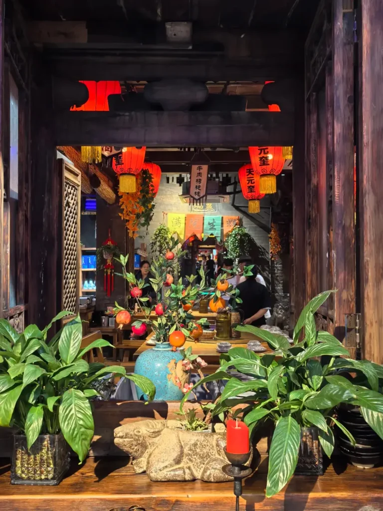 Pingyao Ancient City
Shanxi travel guide
Things to do in Shanxi
Shanxi attractions
Shanxi itinerary
Pingyao Ancient City
Yungang Grottoes
Wandering through Pingyao Ancient City to discover the most famous Shanxi attractions on your Shanxi itinerary.