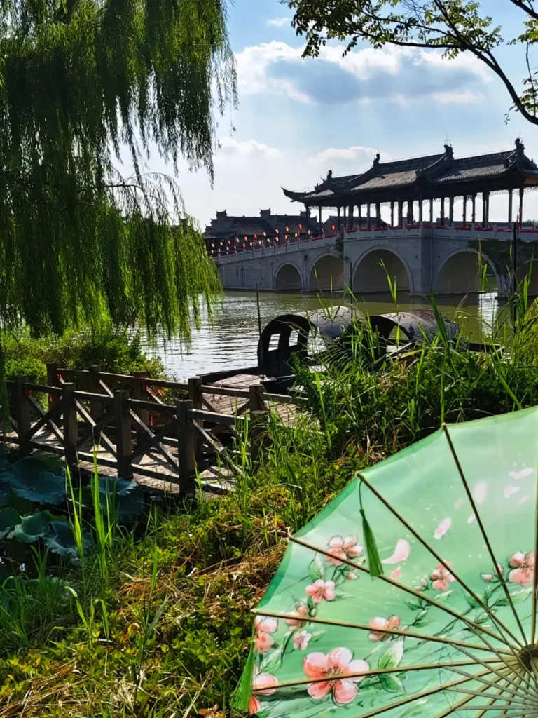 Kaifeng itinerary
Kaifeng travel guide
Song Dynasty
Millennium City Park
Kaifeng night market
Henan travel
Zhuxian Ancient Town