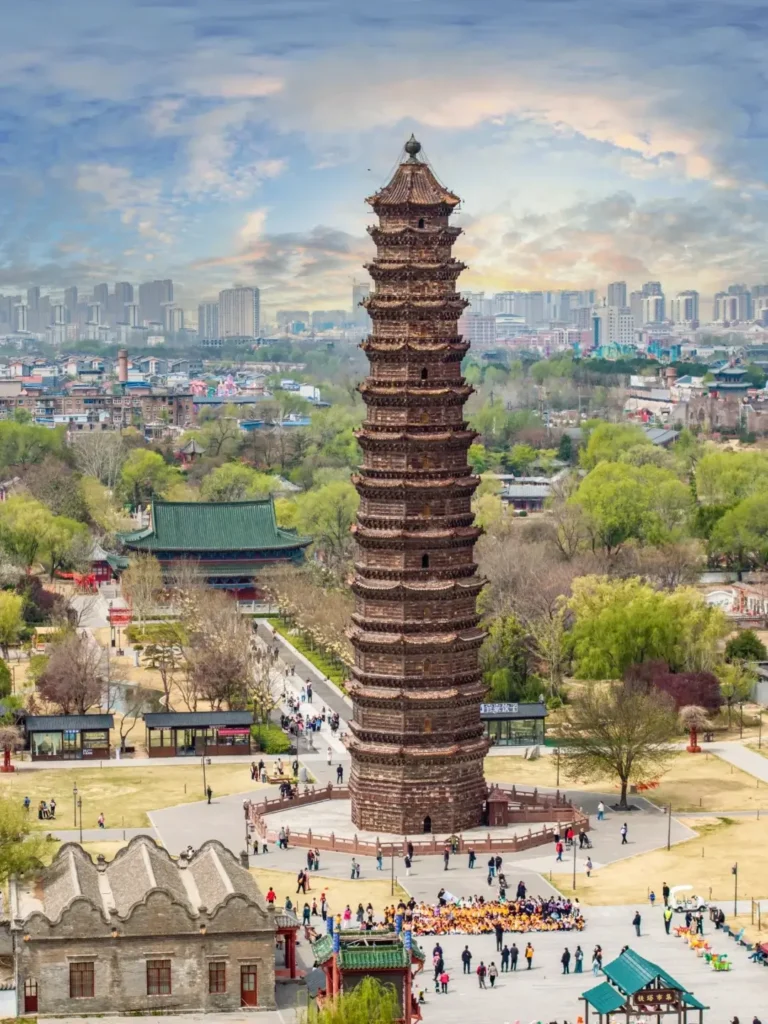 Kaifeng itinerary
Kaifeng travel guide
Song Dynasty
Millennium City Park
Kaifeng night market
Henan travel
Iron Pagoda (Tie Ta)