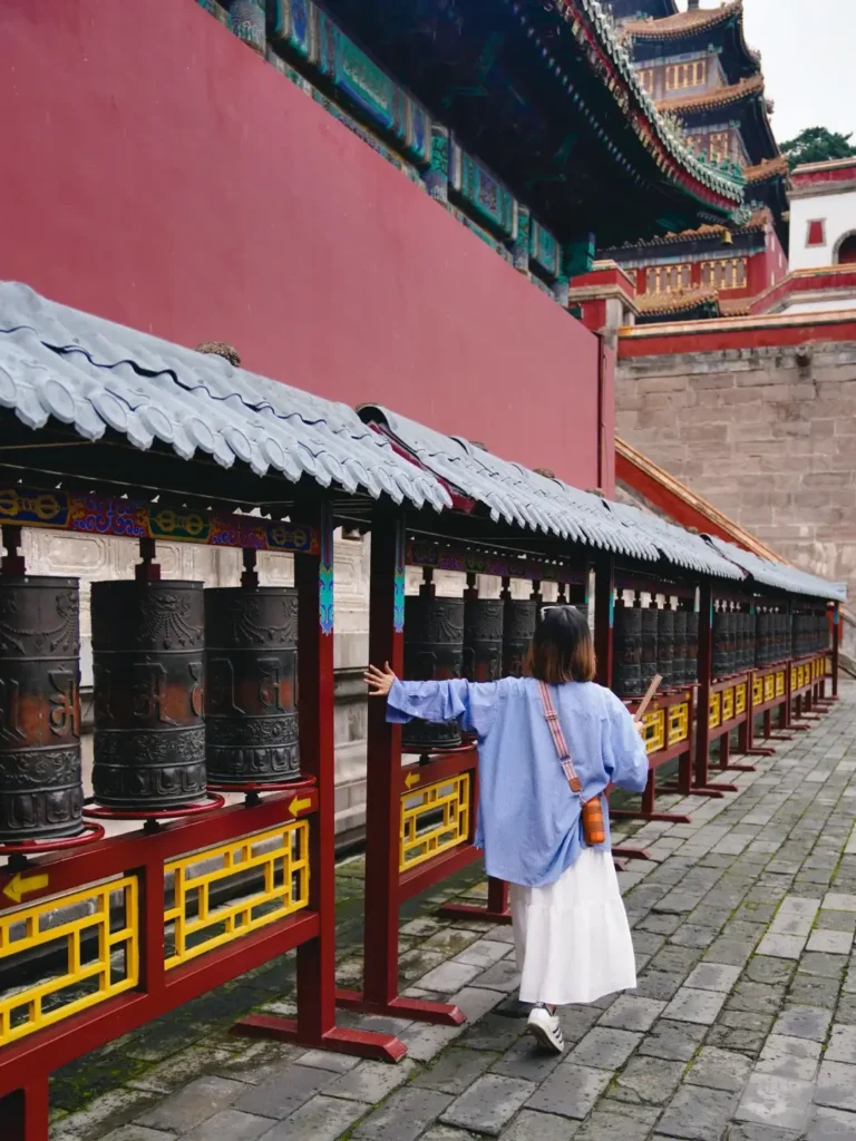 Witnessing the giant wooden Buddha to discover the top Chengde attractions.
Chengde travel guide
hings to do in Chengde
Chengde attractions
Chengde itinerary
Chengde Mountain Resort
Little Potala Palace