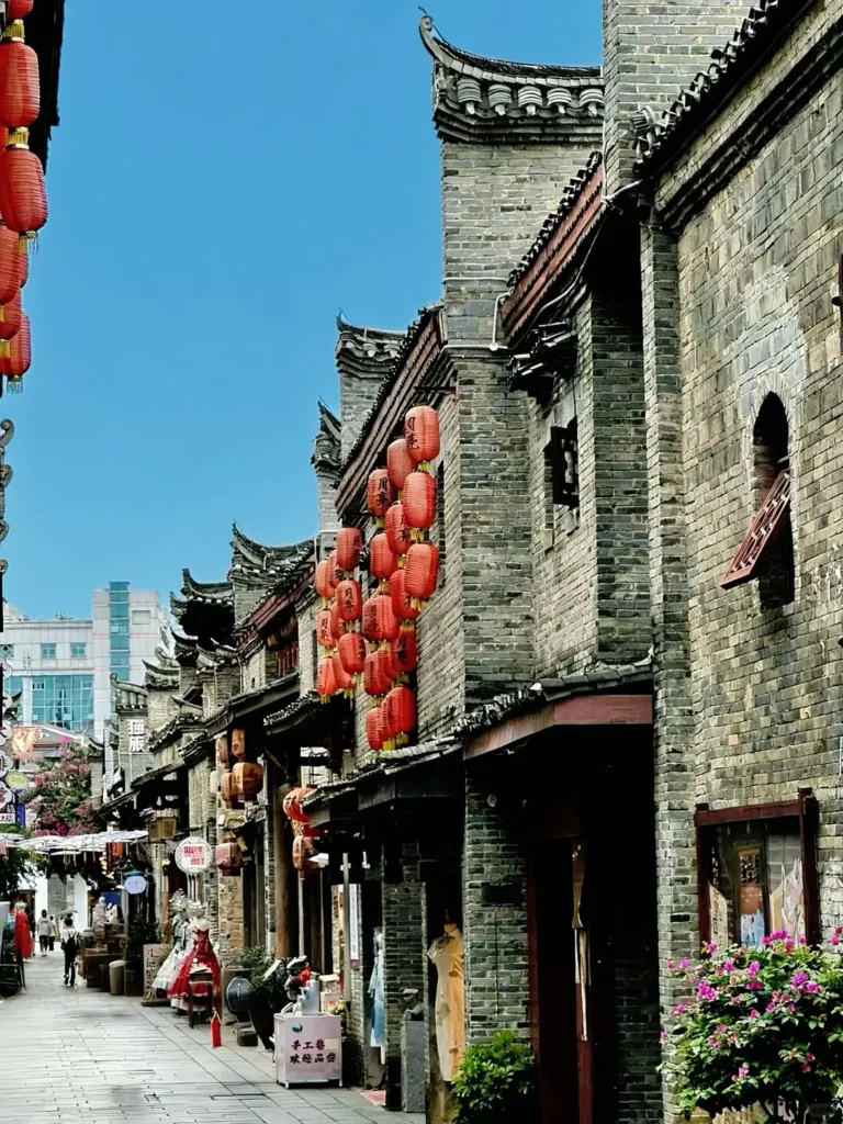 Guilin travel guide
Guilin itinerary
Yangshuo
Li River
Longji Rice Terraces
China travel