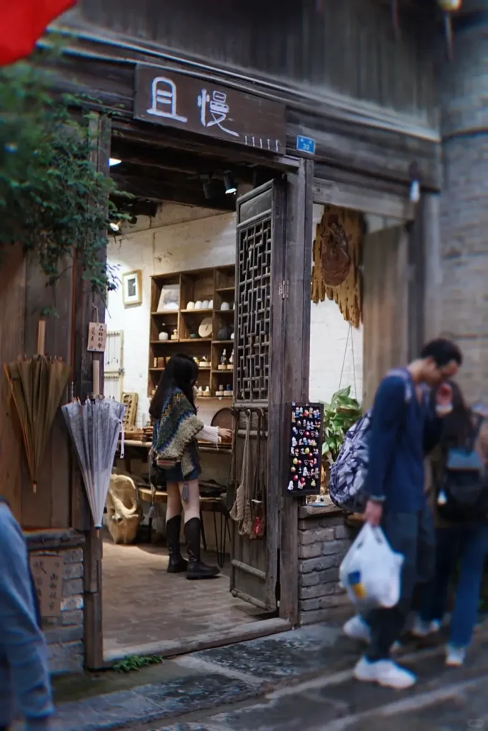 Guangxi travel guide
Guangxi itinerary
China travel
Xingping Ancient Town