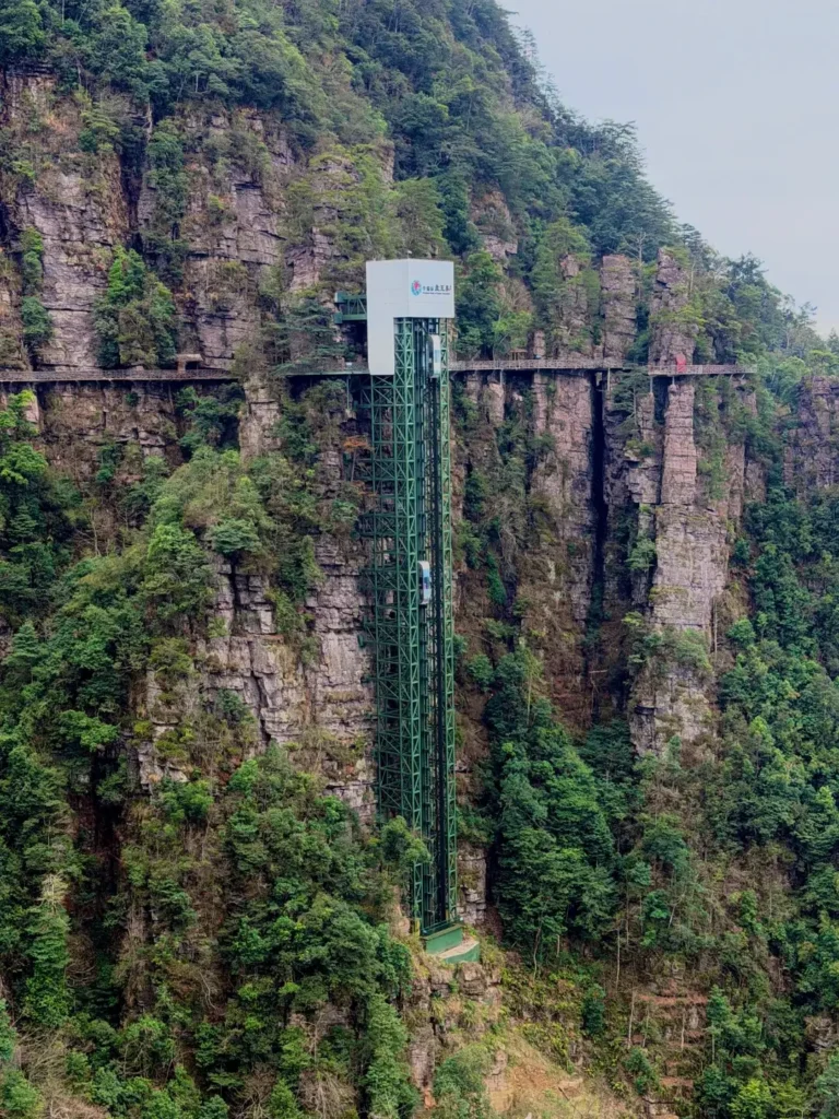 Guangxi travel guide
Guangxi itinerary
China travel
Longji Terraces