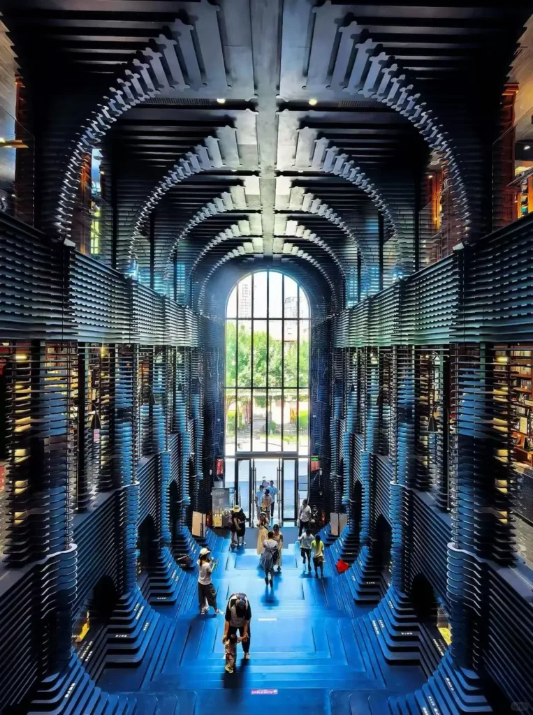 Exploring the Binhai Library using this expert Tianjin travel guide.
Tianjin travel guide
Things to do in Tianjin
Tianjin attractions
Tianjin itinerary
Five Great Avenues
Binhai Library