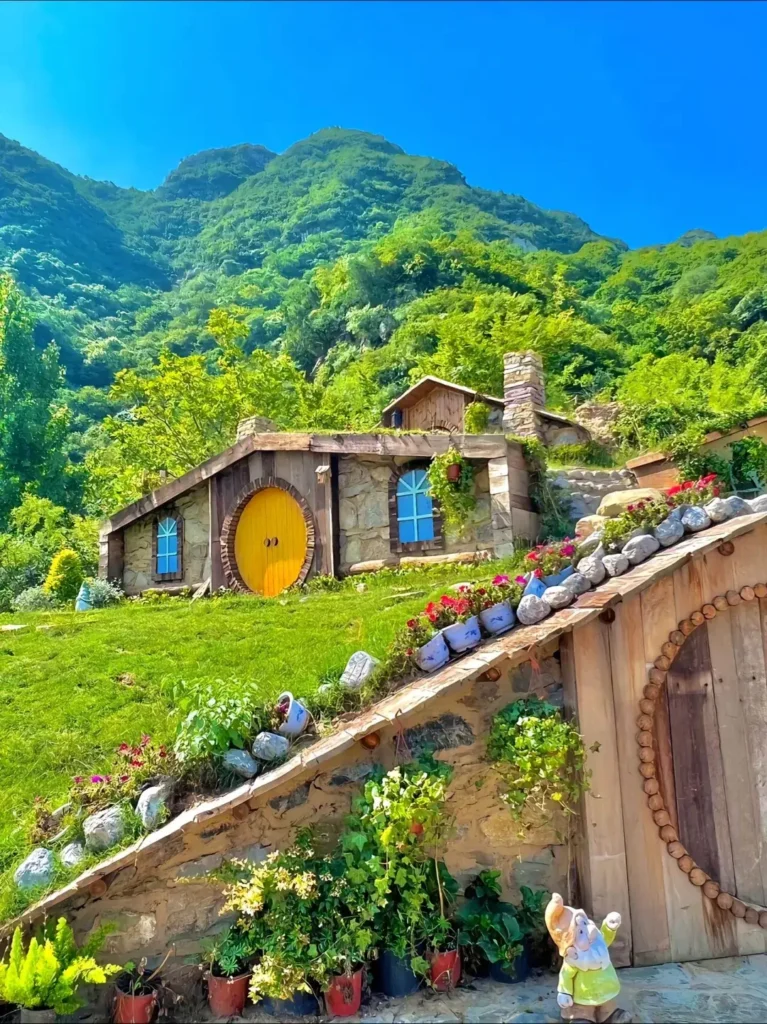 Henan itinerary
Henan travel guide
China travel
Jiaozuo
Yuntai Mountain