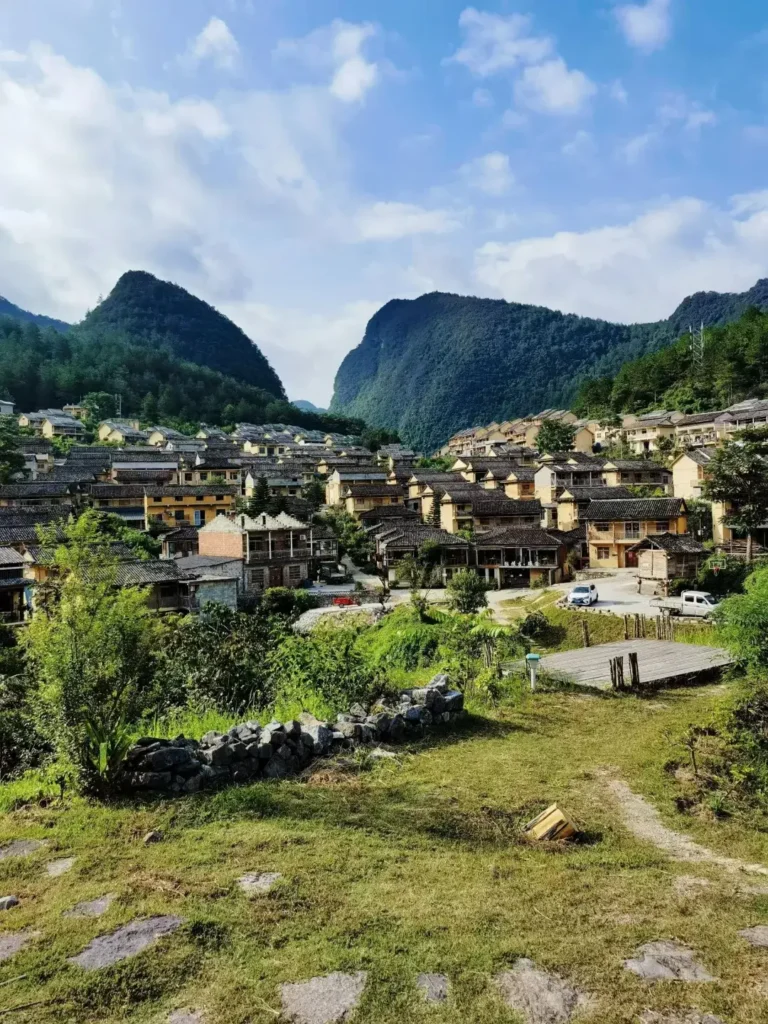 Libo itineraryLibo travel guideYaoshan Ancient VillageMaolan Nature ReserveGuizhou travelChina travelExploring the rich ethnic minority culture of the Baiku Yao people during your Libo travel guide experience