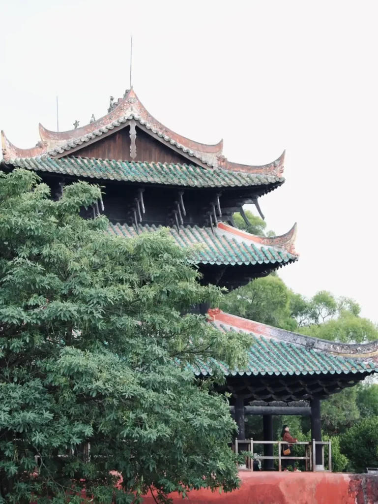 Yulin travel guide
Things to do in Yulin
Yulin attractions
Yuntian Palace
Yulin itinerary
Zhenwu Pavilion