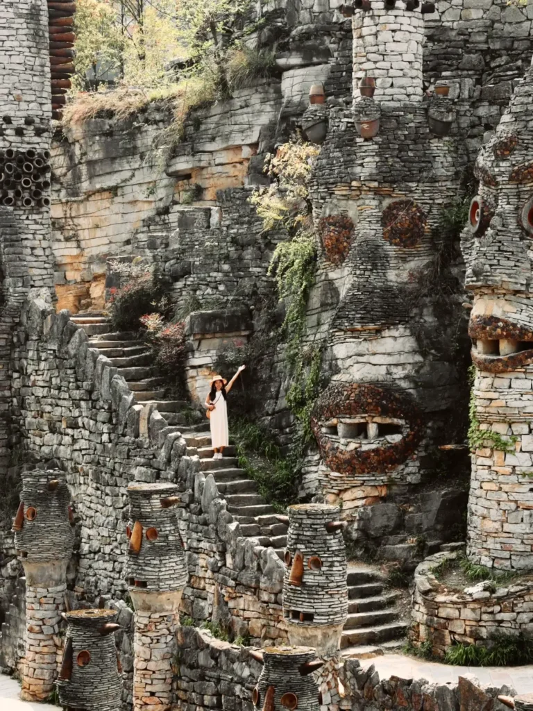 Guizhou itinerary
Guizhou travel guide
Huangguoshu Waterfall
Miao village
Kaili
China travel
The Ancient Stone Town