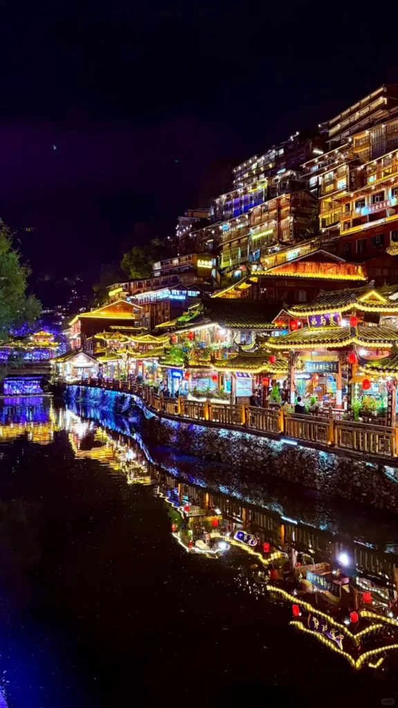 Guizhou itinerary
Guizhou travel guide
Huangguoshu Waterfall
Miao village
Kaili
China travel
Xijiang