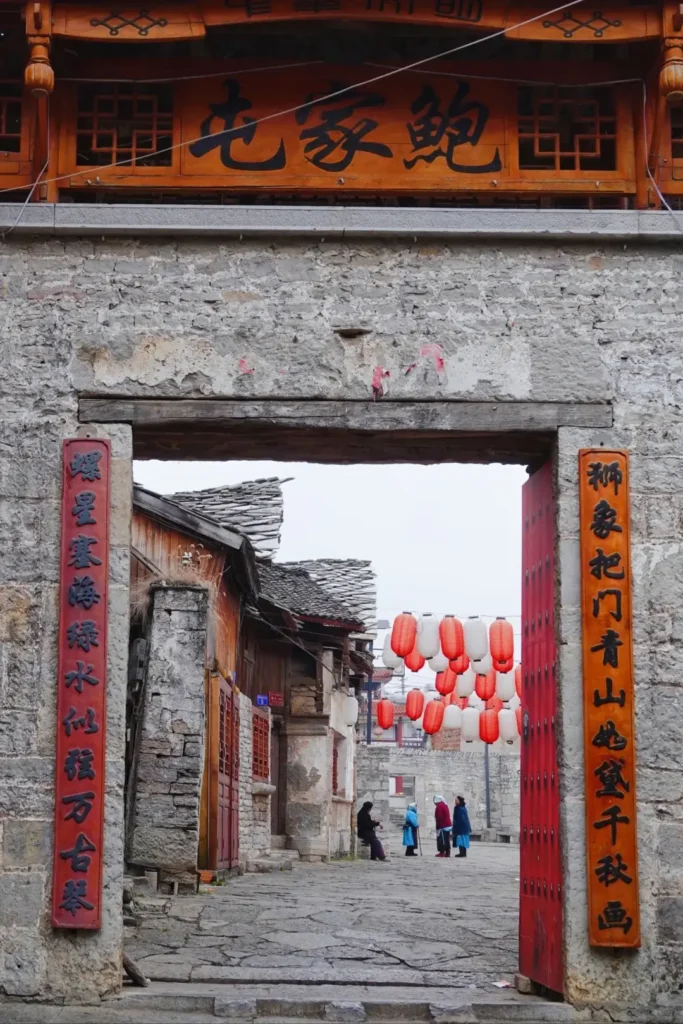 Guiyang travel guideGuiyang itineraryJiaxiu PavilionTianlong TunpuGuizhou travel