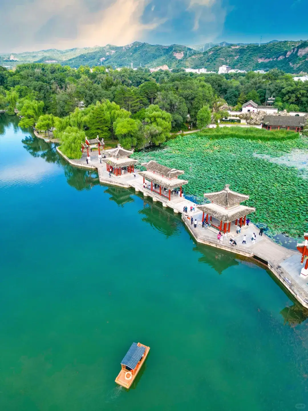 Exploring the Mountain Resort using this expert Chengde travel guide.
Chengde travel guide
hings to do in Chengde
Chengde attractions
Chengde itinerary
Chengde Mountain Resort
Little Potala Palace