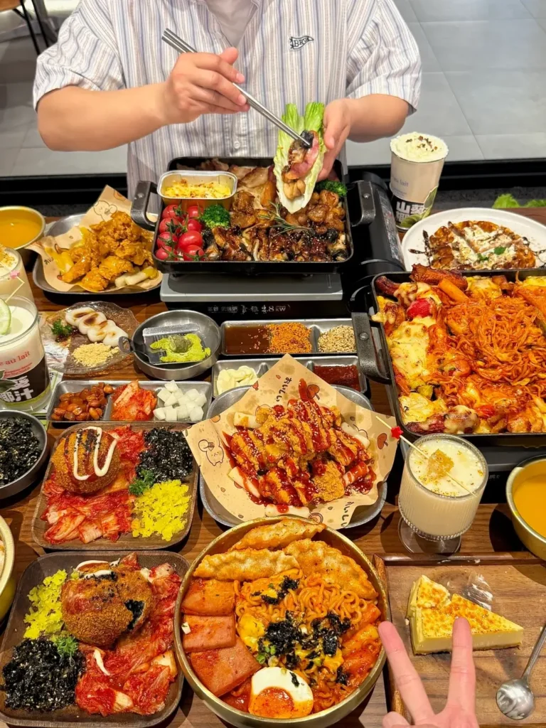 Zhengzhou itinerary
Zhengzhou travel guide
China travel
Zhengzhou Food Guide