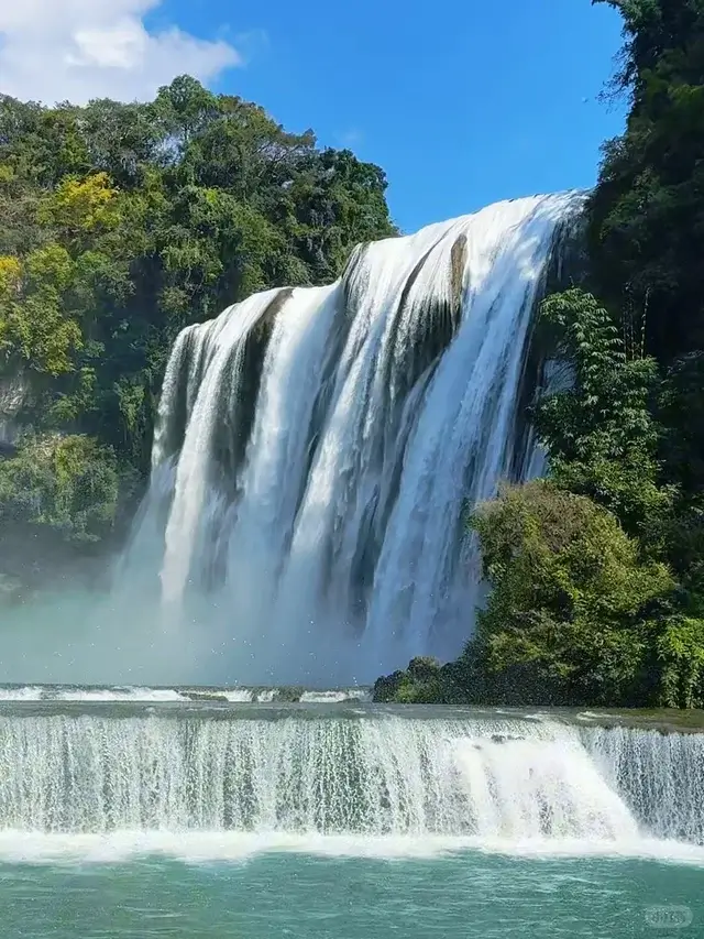 Guiyang travel guideGuiyang itineraryThe Grand Huangguoshu WaterfallGuizhou travel