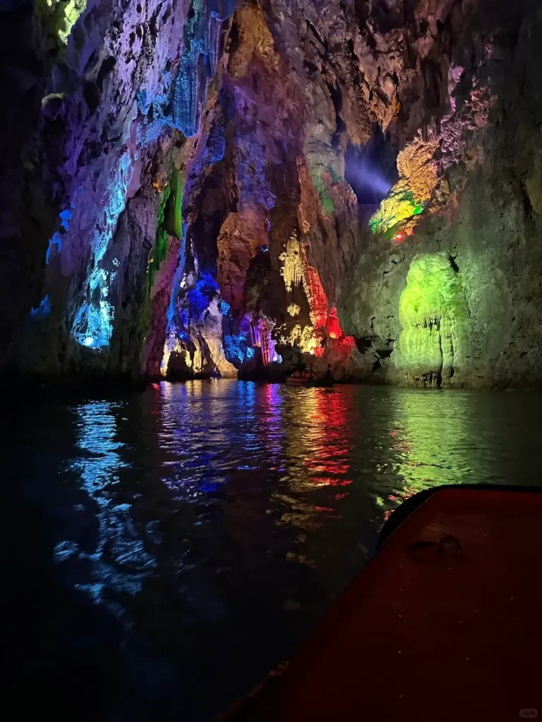 Guizhou itinerary
Guizhou travel guide
Huangguoshu Waterfall
Miao village
Kaili
China travel
Dragon Palace Cave (Longgong)