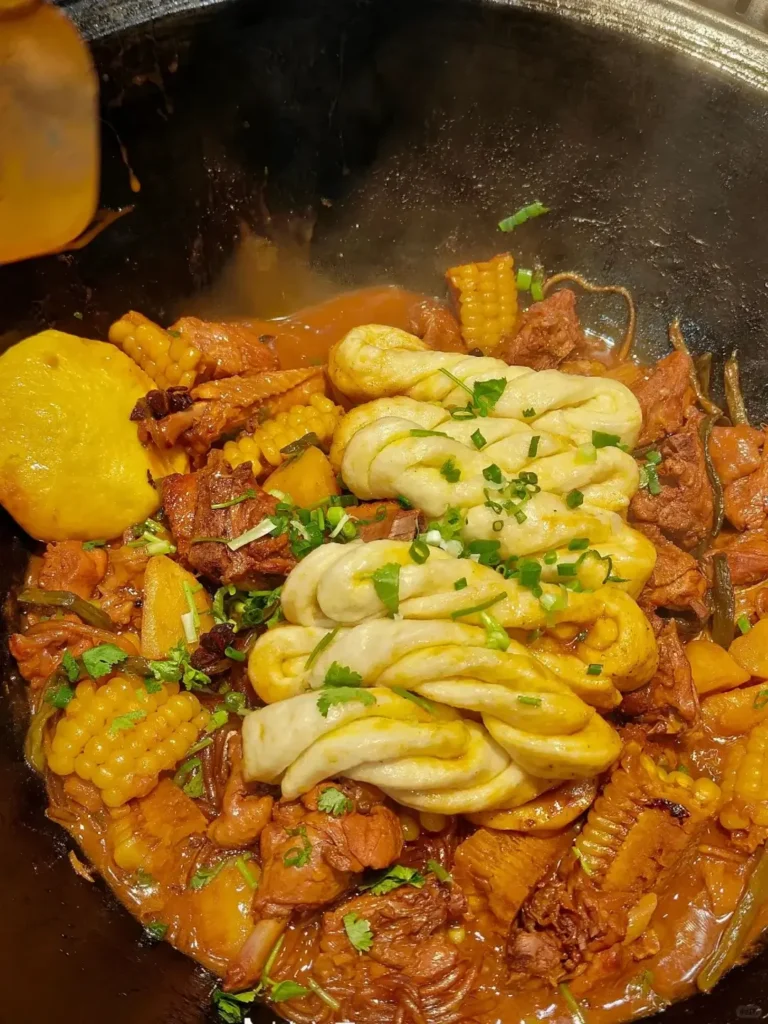 Northeastern Iron Pot Stew (Tieguo Dun)