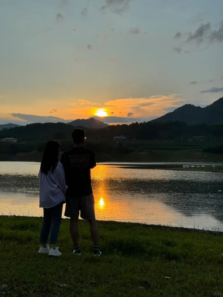 Dandong travel guide
Things to do in Dandong
Dandong attractions
Dandong itinerary
Yalu River
Tiger Mountain Great Wall
North Korea border