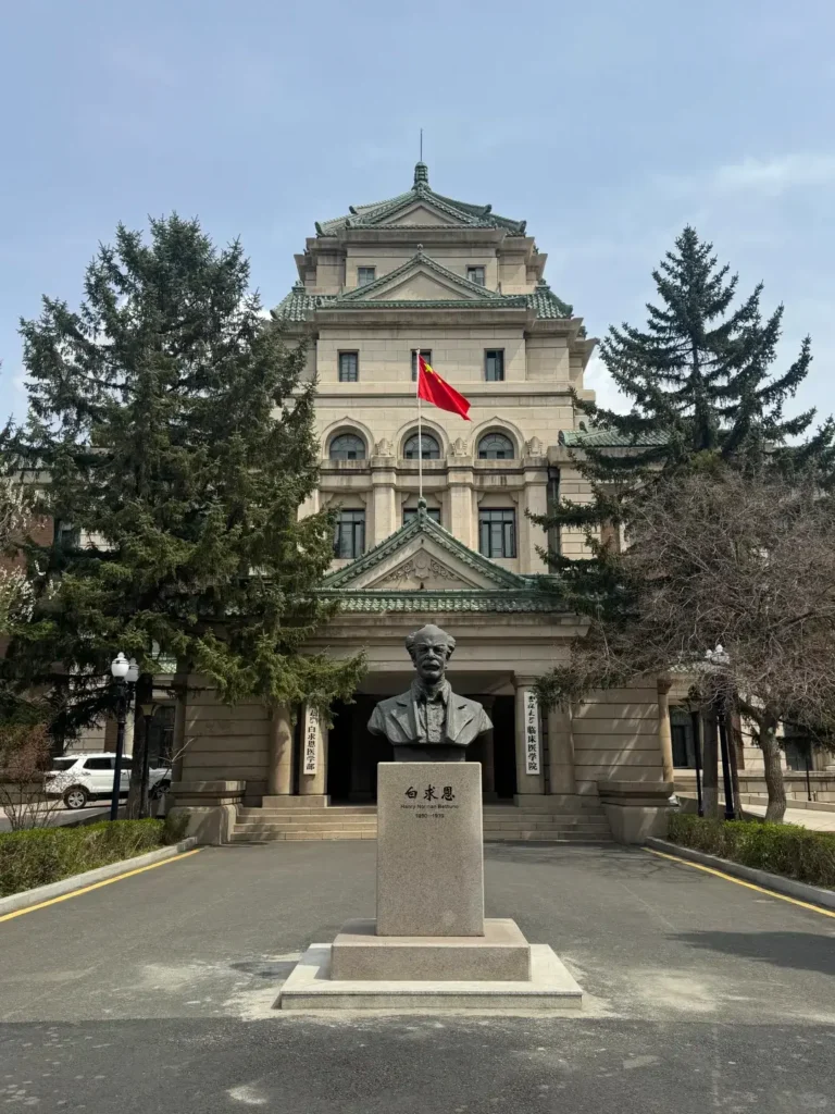 Changchun travel guide
things to do in Changchun
Changchun itinerary
Puppet Emperor Palace
Changchun Film Studio
Manchukuo history
Jingyuetan National Forest Park