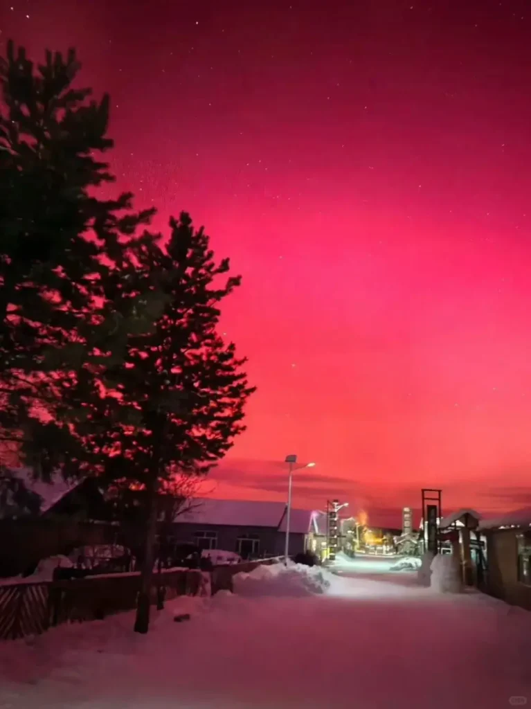 Stand at the very top of China to add an epic milestone to your Heilongjiang travel guide experience.
Heilongjiang travel guide
things to do in Heilongjiang
Heilongjiang itinerary
Harbin Ice and Snow World
Wudalianchi geopark
Sino-Russian border
Mohe Arctic Village
Zhalong Nature Reserve