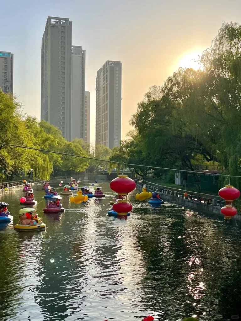 Shenyang travel guide
Things to do in Shenyang
Shenyang attractions
Shenyangitinerary
Shenyang Imperial Palace
Zhaoling Tomb
Mukden