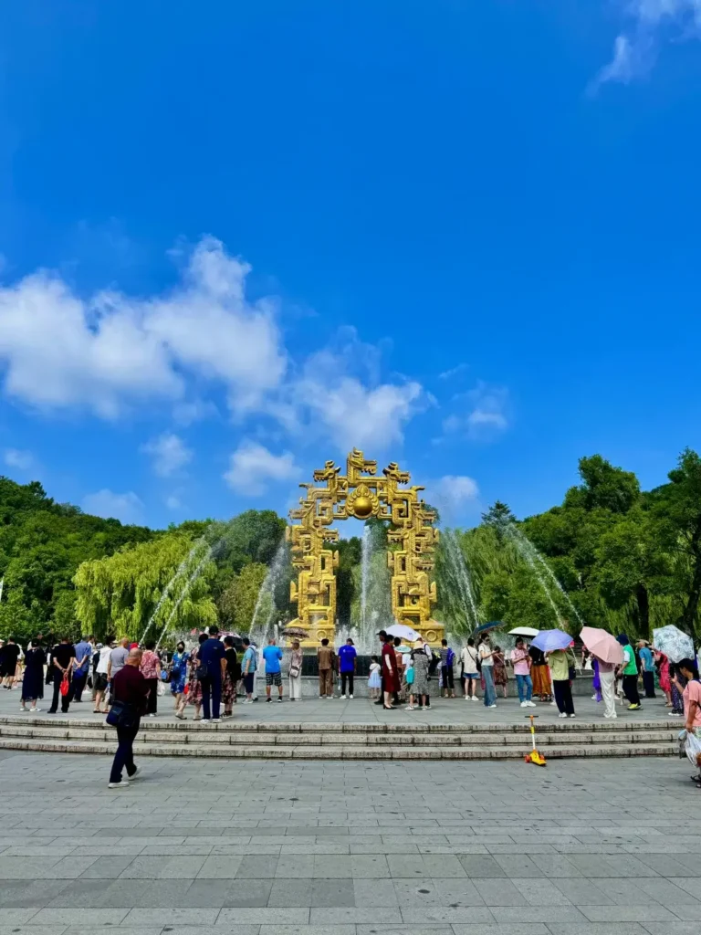 Jilin City travel guide
things to do in Jilin City
Jilin City itinerary
Jilin rime ice
Wusong Dao
Vanke Songhua Lake ski resort
Manchu copper hot pot