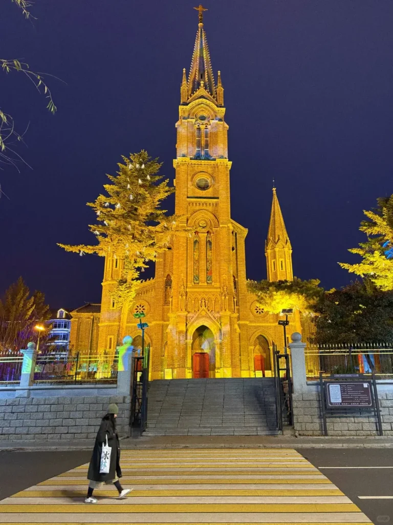 Jilin City travel guide
things to do in Jilin City
Jilin City itinerary
Jilin rime ice
Wusong Dao
Vanke Songhua Lake ski resort
Manchu copper hot pot