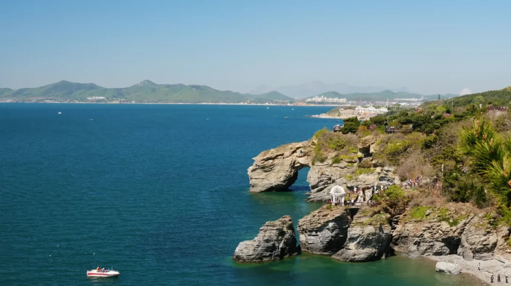 Jinshitan (Golden Pebble Beach)
Dalian