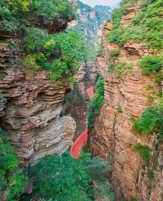 Xingtai travel guide
Things to do in Xingtai
Xingtai attractions
Xingtai itinerary
Xingtai Grand Canyon
Tianhe Mountain