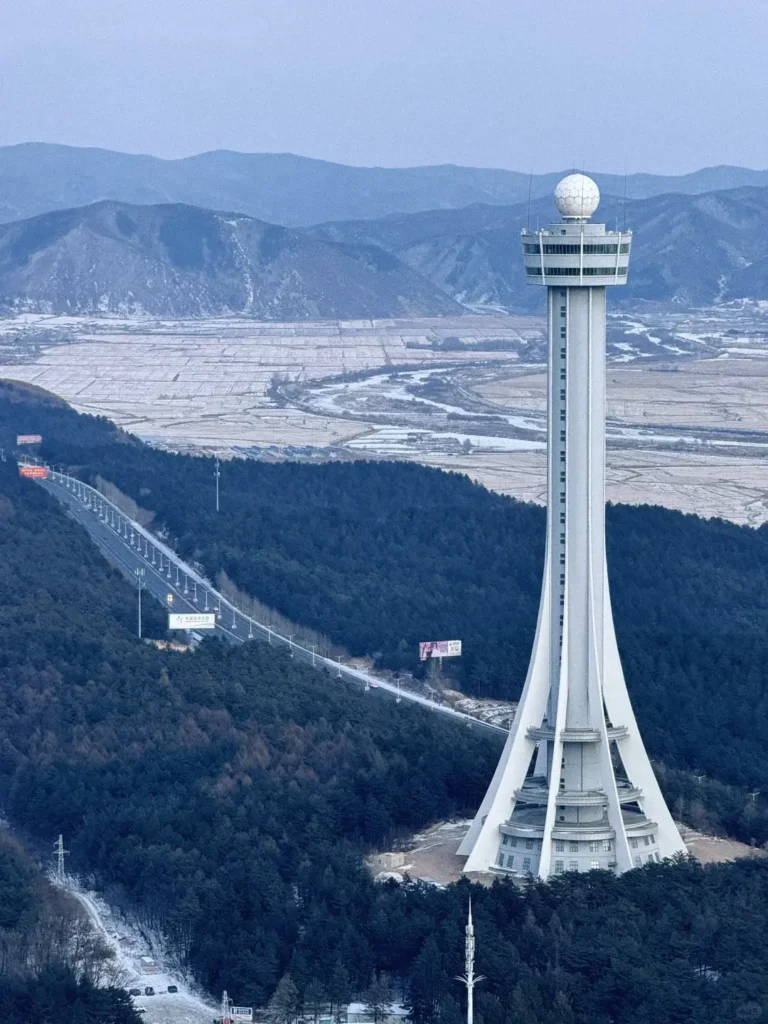 Mao'ershan
Yanbian travel guide
things to do in Yanbian
Yanbian itinerary
Yanji travel
North Korea border tour China
Korean-Chinese cuisine