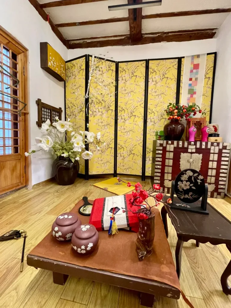 Yanbian travel guide
things to do in Yanbian
Yanbian itinerary
Yanji travel
North Korea border tour China
Korean-Chinese cuisine