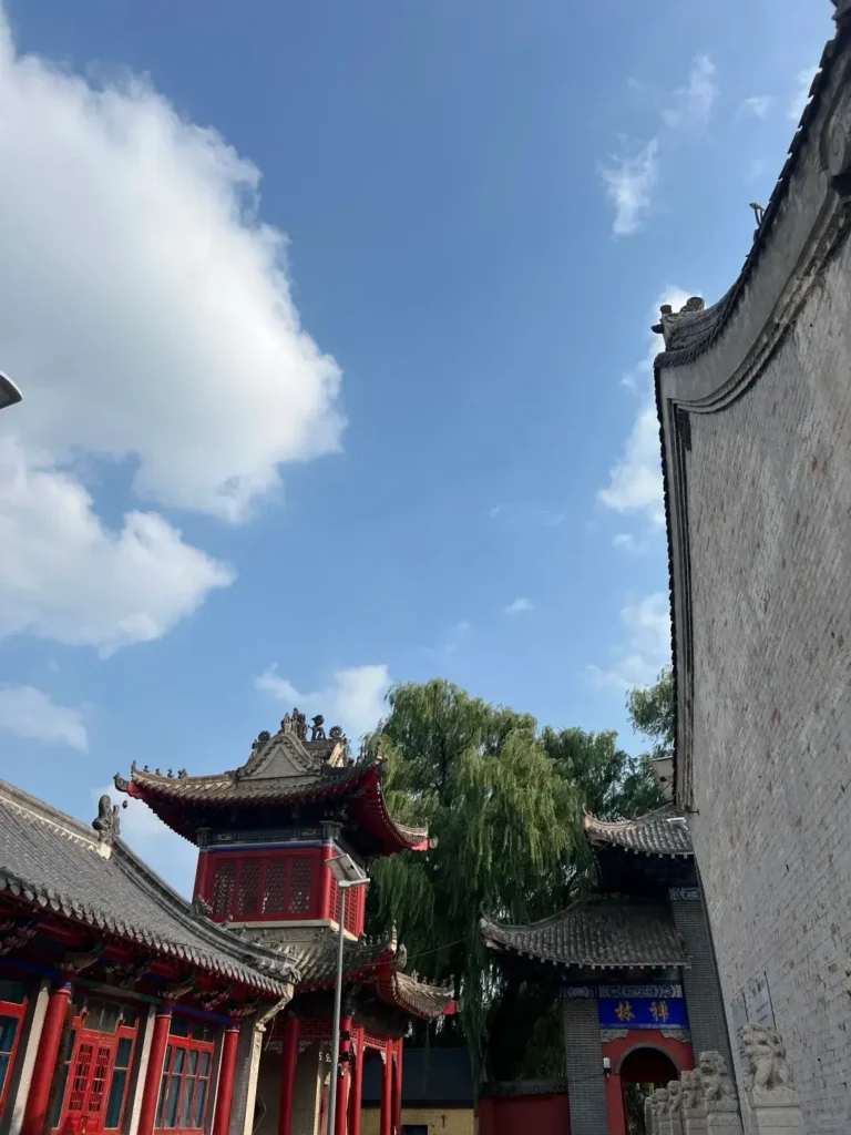 Songyuan travel guide
Things to do in Songyuan
Songyuan attractions
Songyuan itinerary
Chagan Lake
Winter Fishing
Qianguo Grassland
Longhua Temple
Fuyu Kingdom Ruins
