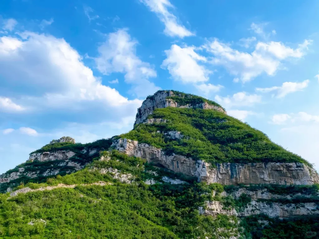 Shijiazhuang travel guide
Things to do in Shijiazhuang
Shijiazhuang attractions
Shjiazhuang itinerary
Zhengding Ancient City
Cangyan Mountain