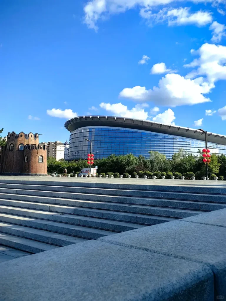 Songyuan travel guide
Things to do in Songyuan
Songyuan attractions
Songyuan itinerary
Chagan Lake
Winter Fishing
Qianguo Grassland
Longhua Temple