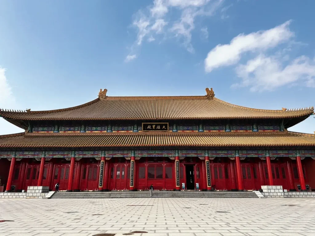 Songyuan travel guide
Things to do in Songyuan
Songyuan attractions
Songyuan itinerary
Chagan Lake
Winter Fishing
Qianguo Grassland
Longhua Temple
