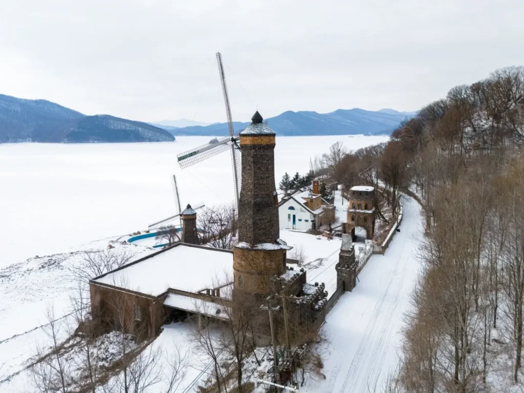 Jilin City travel guide
things to do in Jilin City
Jilin City itinerary
Jilin rime ice
Wusong Dao
Vanke Songhua Lake ski resort
Manchu copper hot pot