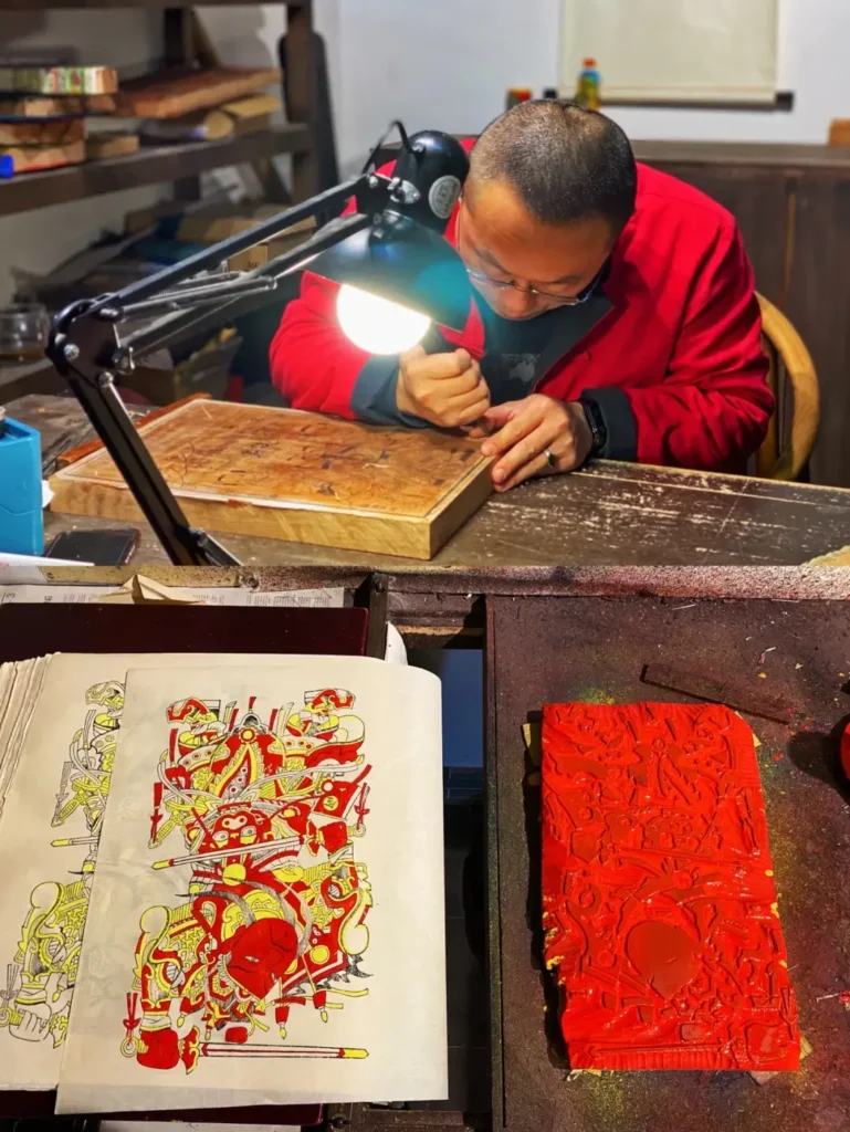 Hengshui travel guide
Things to do in Hengshui
Hengshui attractions
Hengshui itinerary
Hengshui Lake
Inside-painted snuff bottles