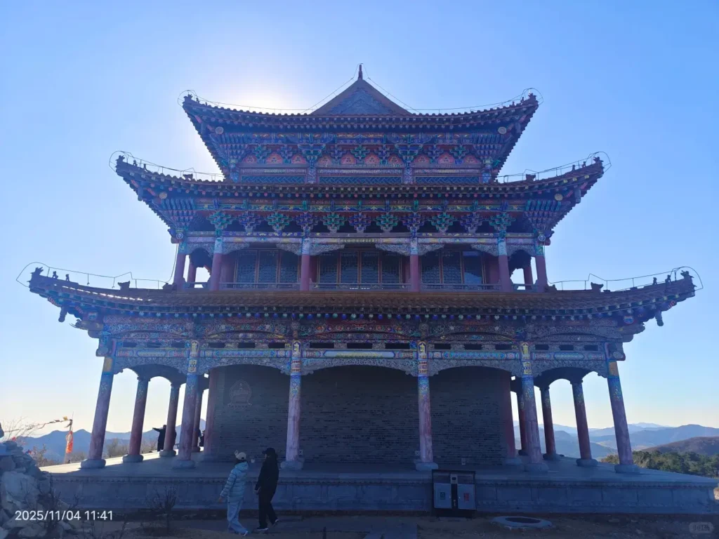 Hiking to see the cliff carvings is a core feature of this expedition.
Fuxin travel guide
Things to do in Fuxin
Fuxin attractions
Fuxin itinerary
Fuxin Agate
Haitang Mountain
Ruiying Temple