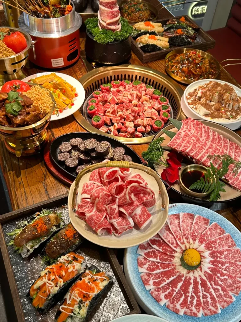 Sizzling premium beef on a charcoal grill, the absolute best culinary experience in your Qiqihar travel guide itinerary.
Qiqihar travel guide
Things to do in Qiqihar
Qiqihar itinerary
Zhalong Nature Reserve
Bukui Mosque
Longsha Park