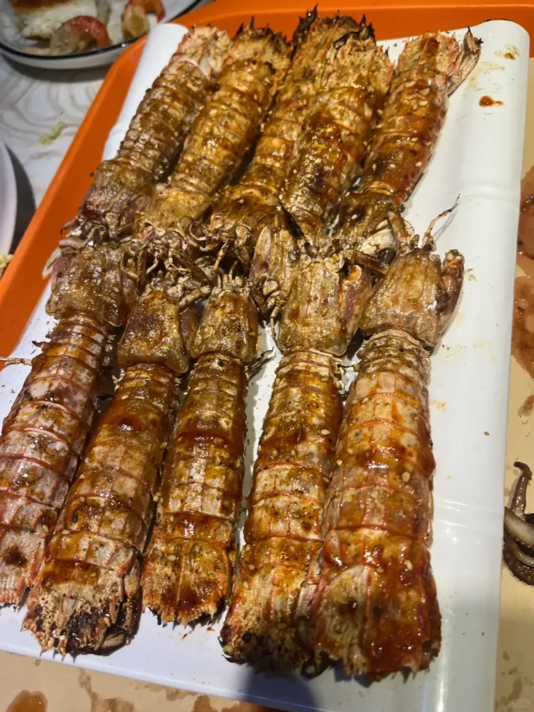 Eating fresh seafood is a core feature of this comprehensive Yingkou travel guide.
Yingkou travel guide
Things to do in Yingkou
Yingkou attractions
Yingkou itinerary
Bayuquan
Hongxi Valley Hot Springs