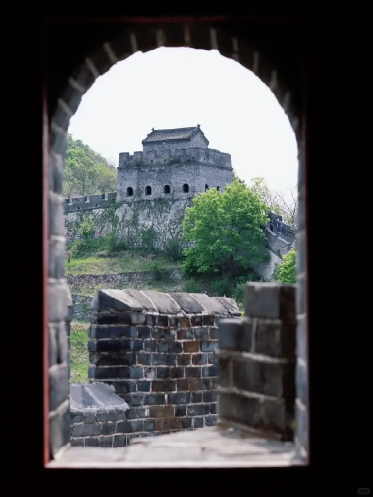 Climbing the Tiger Mountain Great Wall is a key part of any Dandong itinerary and a highlight in this expert Dandong travel guide.
Dandong travel guide
Things to do in Dandong
Dandong attractions
Dandong itinerary
Yalu River
Tiger Mountain Great Wall
North Korea border