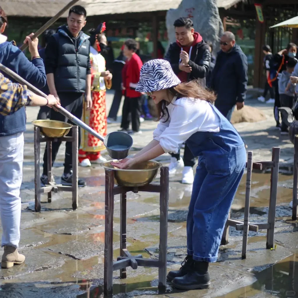Visiting Hetu Ala City is one of the top things to do in Fushun outlined in this Fushun travel guide.
Fushun travel guide
Things to do in Fushun
Fushun attractions
Fushun itinerary
Hetu Ala City
Qing Dynasty origins
Lei Feng