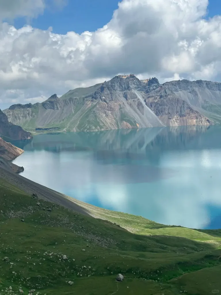 Visiting Changbai Mountain is one of the top things to do in Baishan outlined in this Baishan travel guide.
Baishan travel guide
things to do in Baishan
Baishan itinerary
Changbai Mountain hike
Tianchi Heavenly Lake
Lushuihe hot springs
Jilin primeval forest